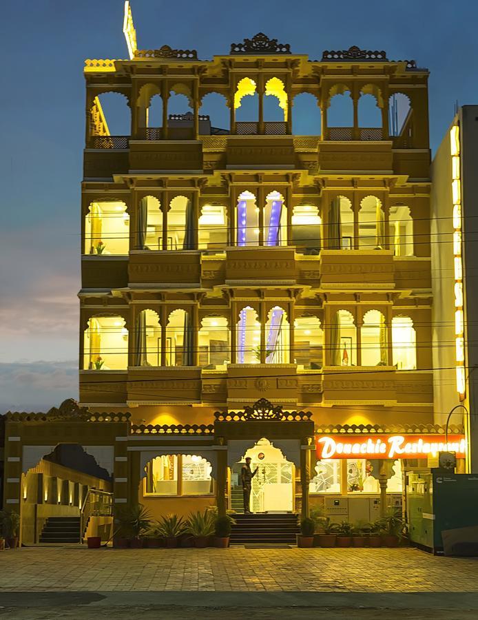 Hotel Kingfisher Удайпур Екстер'єр фото